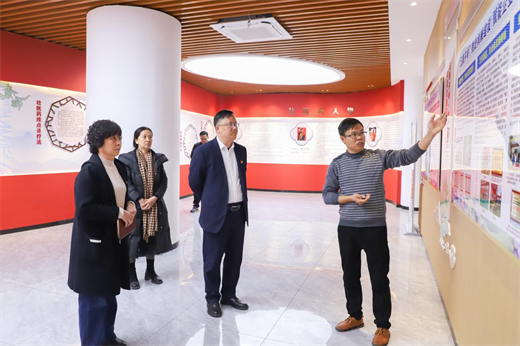 送“联”入企，共迎新春——2025年新时代文明实践活动走进双蚁药业